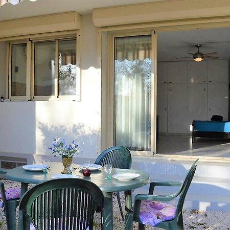 Studio Climatise Au Lavandou Avec Terrasse, Parking Et Environnement Calme - 3 Couchages - Fr-1-251-167 勒拉旺杜 外观 照片